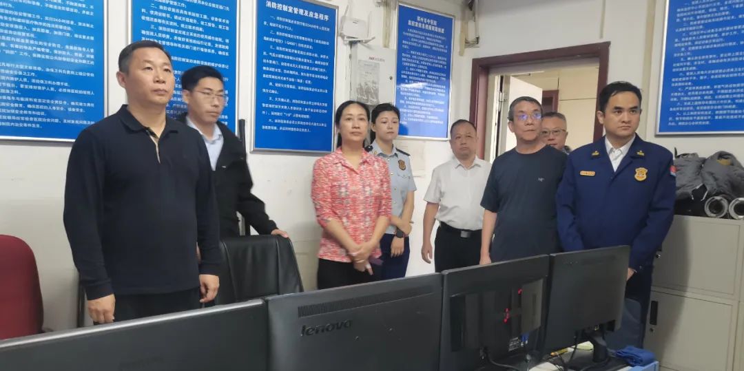 郑州市卫健委党组书记、主任李卫林到郑州市中医院督导安全生产工作