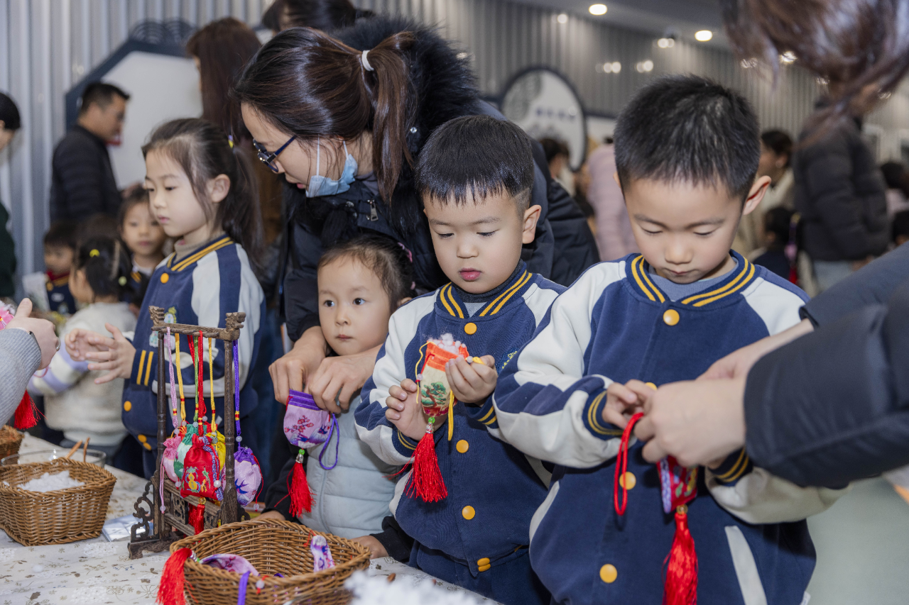 微信图片_2025-12-12_160345_442.png 微信图片_2025-12-12_160345_442.png