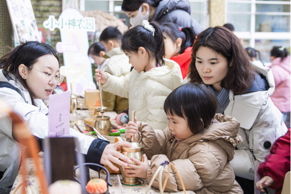 微信图片_2025-12-19_104526_300.png 微信图片_2025-12-19_104526_300.png